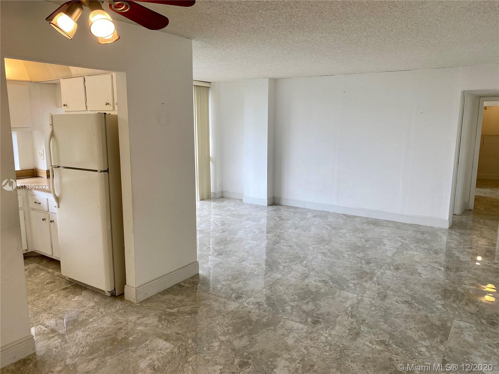 Sunny Isles Beach, FL 33160,17021 N Bay Rd #402