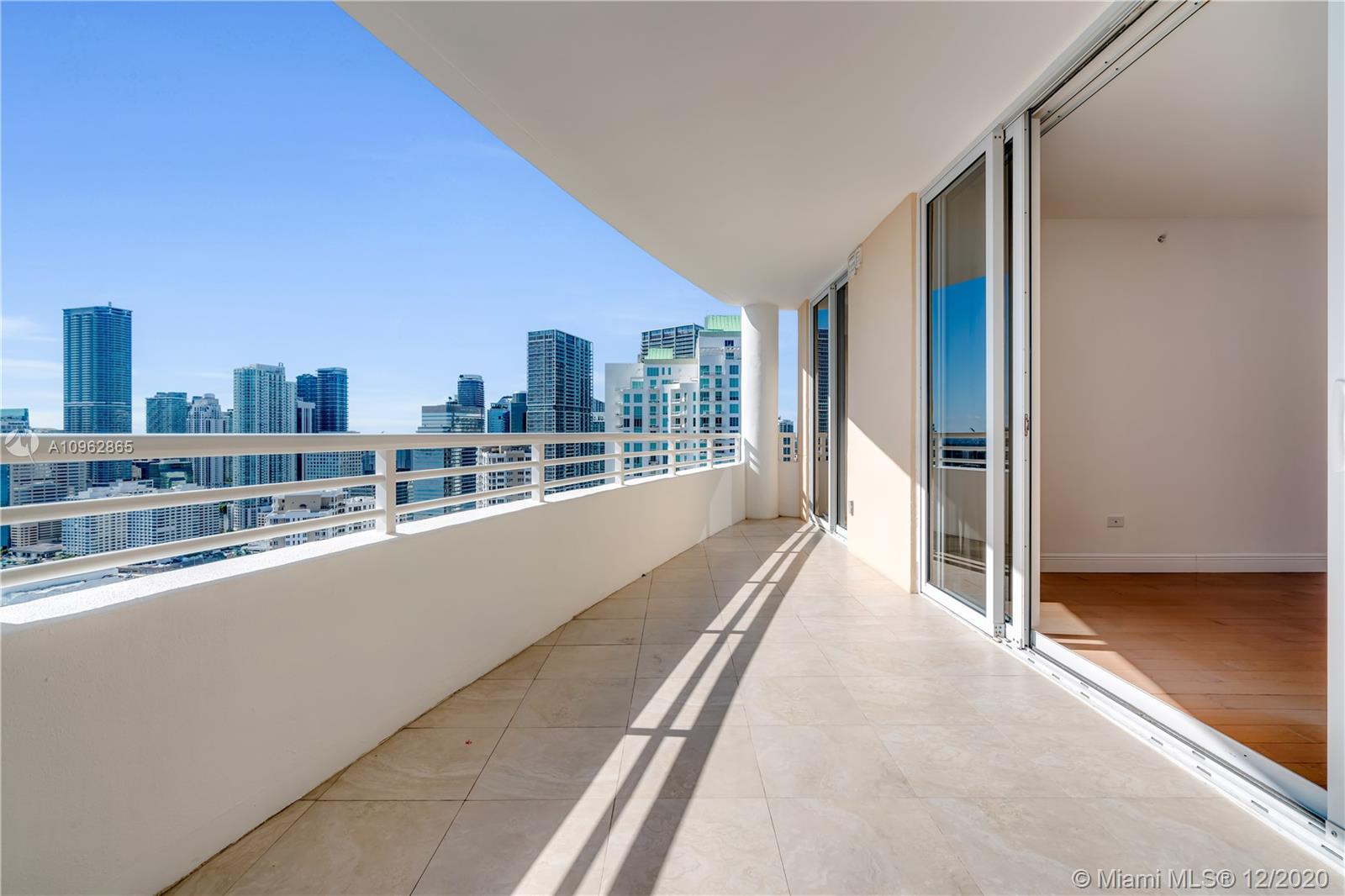 Miami, FL 33131,848 Brickell Key Dr #3705