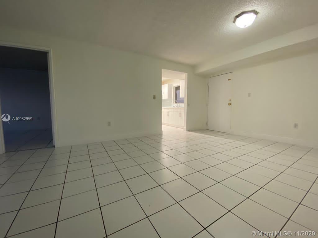 Hialeah, FL 33016,6130 W 21st Ct #603