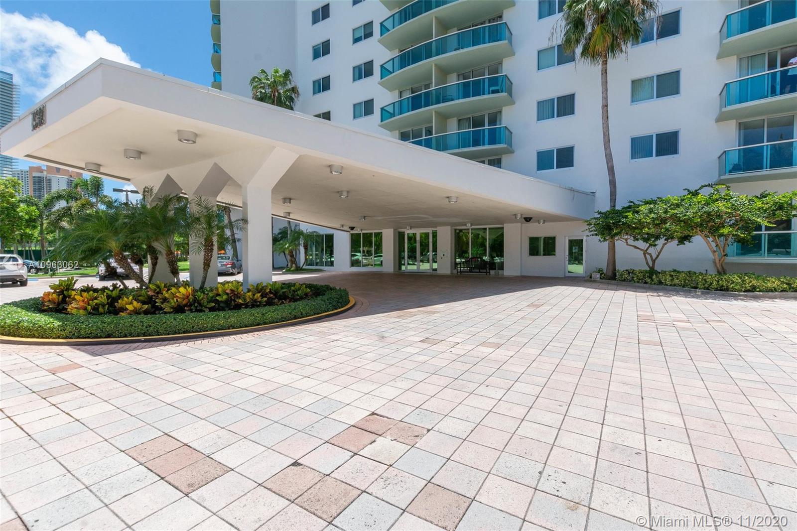 Sunny Isles Beach, FL 33160,19380 Collins Ave #201