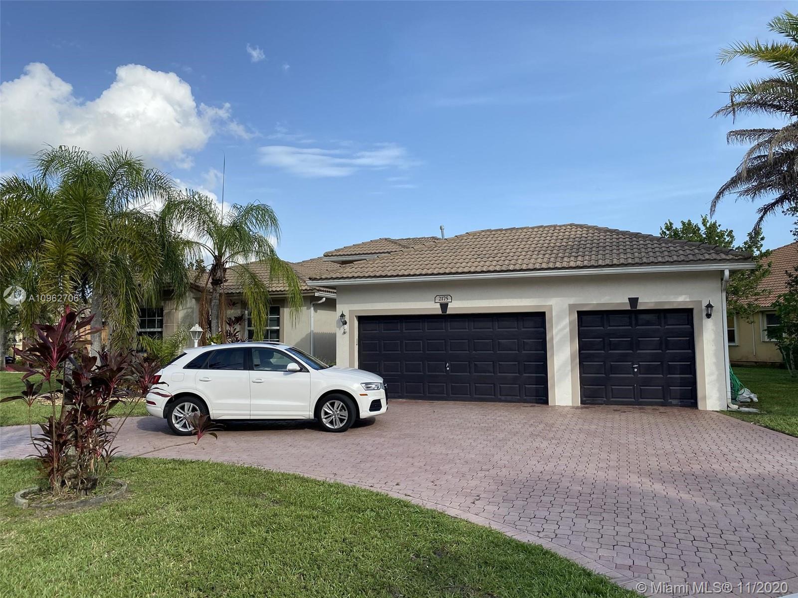 2175 NW 140th Ave, Pembroke Pines, FL 33028