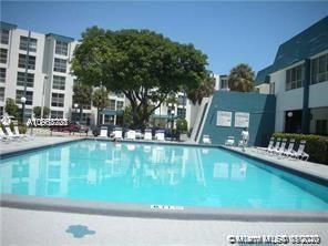 17570 SE Atlantic Blvd #509, Sunny Isles Beach, FL 33160