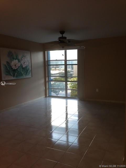 Sunny Isles Beach, FL 33160,17570 SE Atlantic Blvd #509