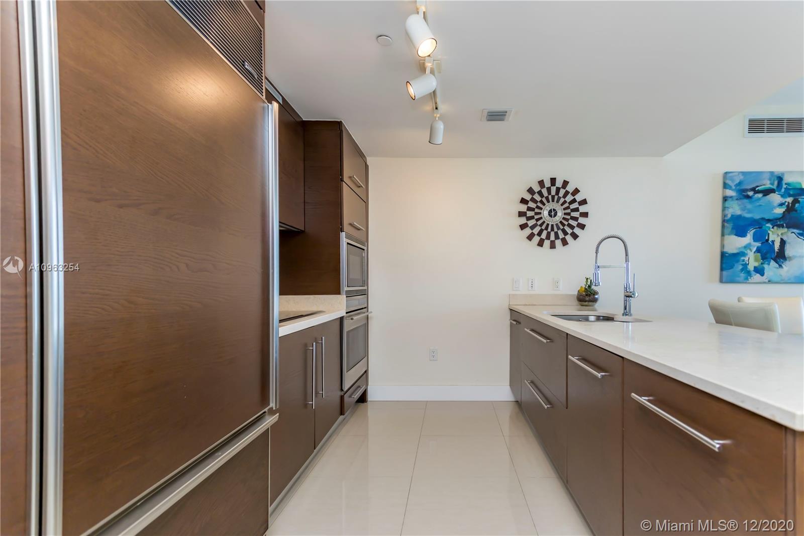 Miami, FL 33131,475 Brickell Ave #4507