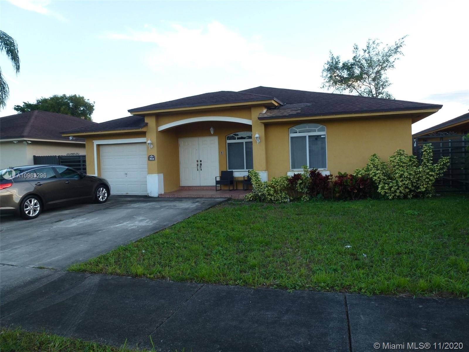 3824 NW 201st Ter, Miami Gardens, FL 33055