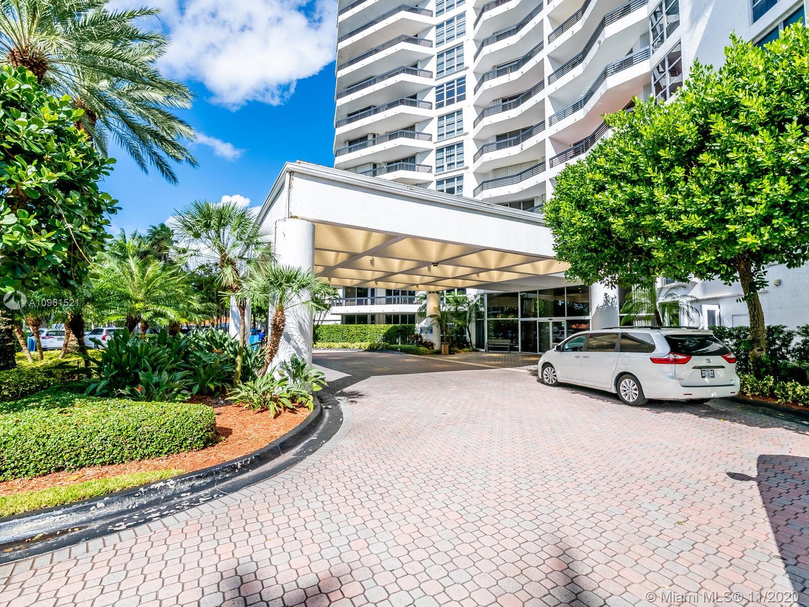 Aventura, FL 33180,19195 Mystic Pointe Dr #1005