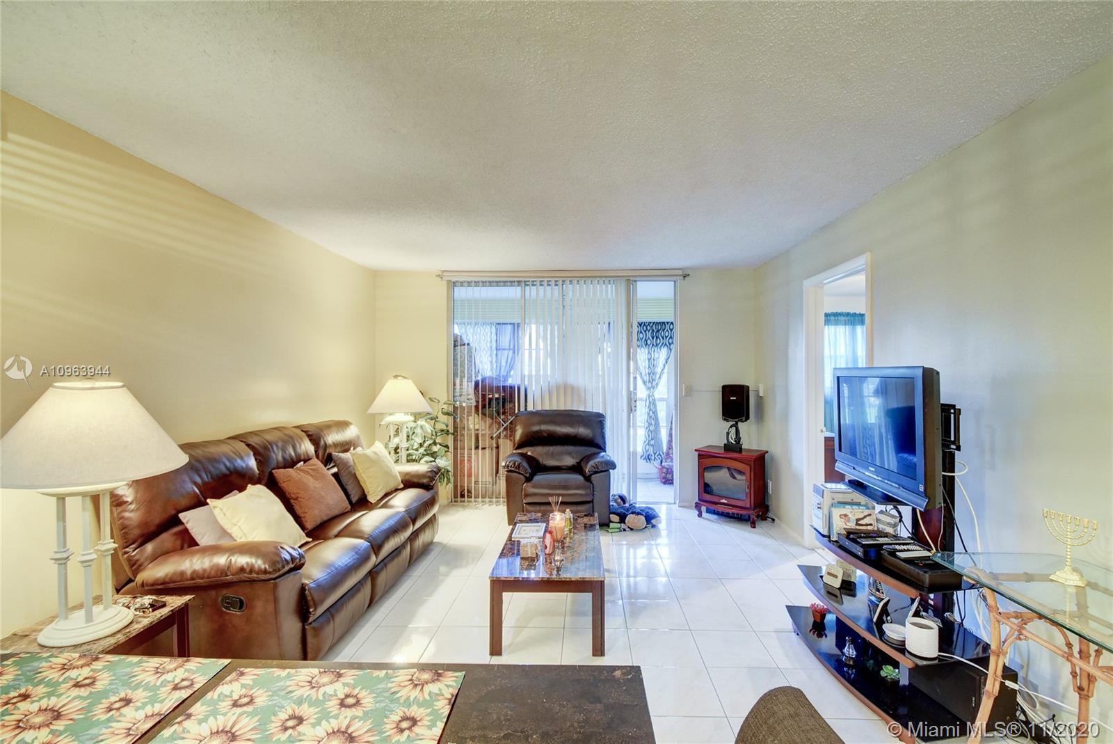 Sunrise, FL 33322,2600 W Sunrise Lakes Dr #102