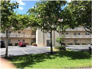 5002 NW 35th St #104, Lauderdale Lakes, FL 33319