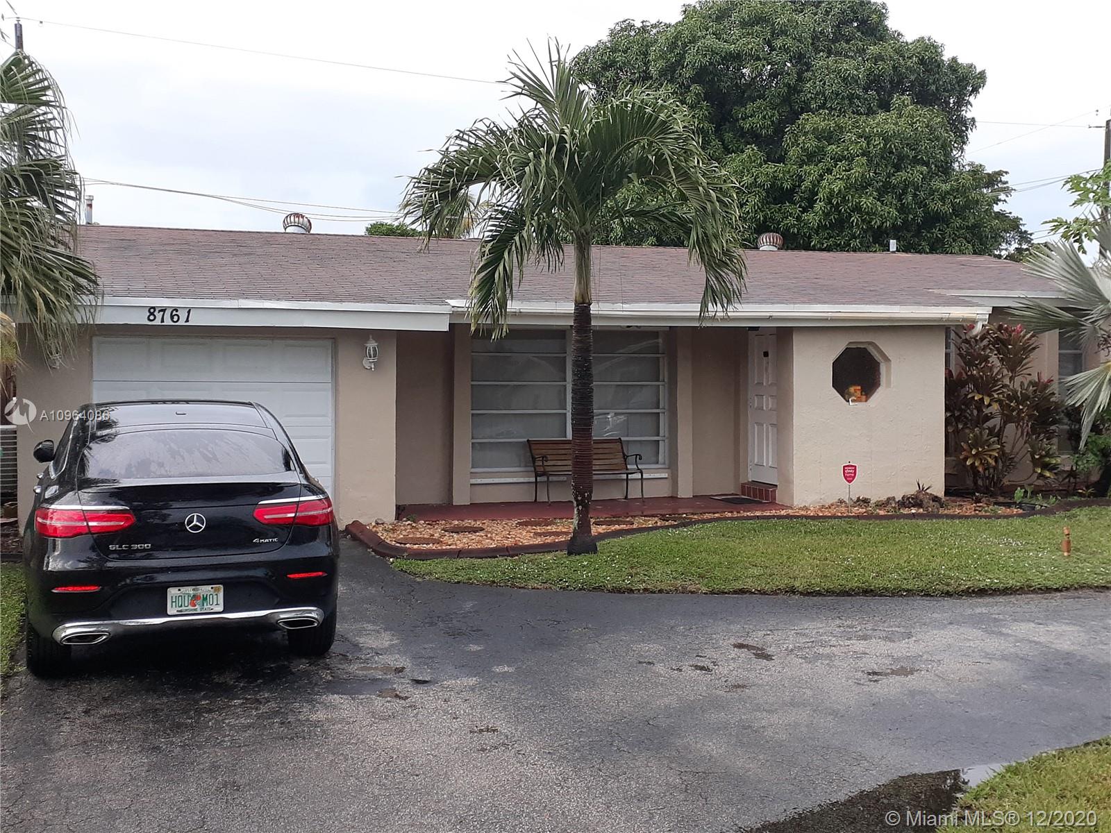 8761 S Bermuda Dr, Miramar, FL 33025