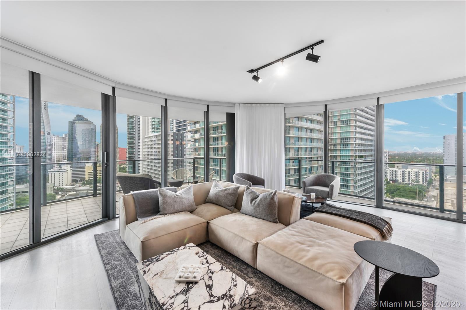 1000 Brickell Plz #2102, Miami, FL 33131