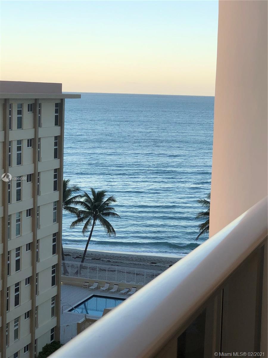 Hallandale Beach, FL 33009,3140 S Ocean Dr #809