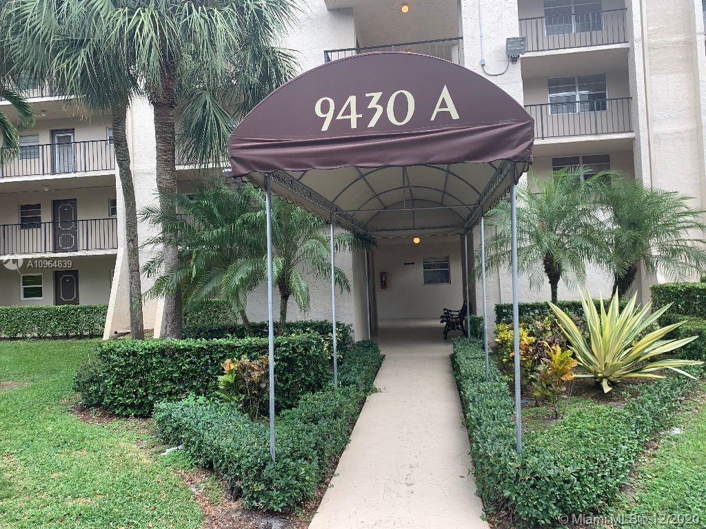 9430 Poinciana Pl #312, Davie, FL 33324