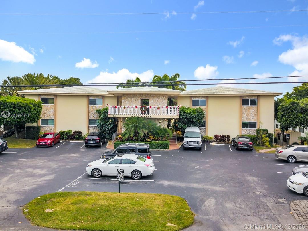 2110 NE 39th St #8B,  Fort Lauderdale,  FL 33308