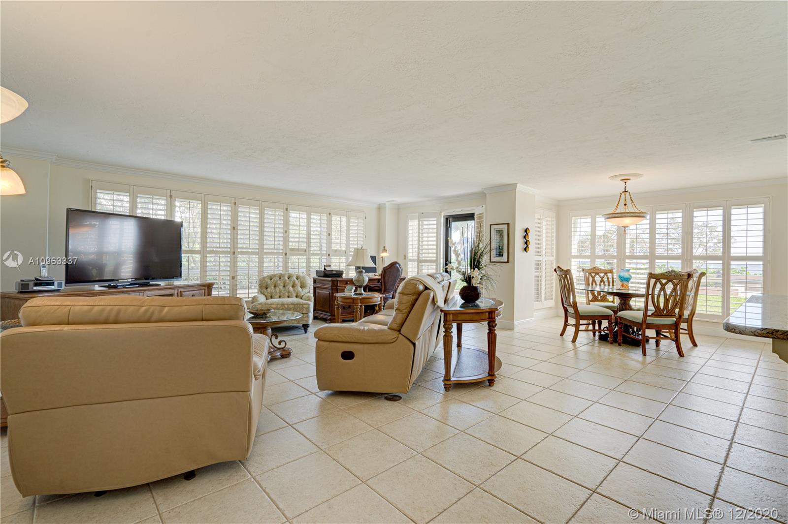 Lauderdale By The Sea, FL 33062,1800 S Ocean Blvd #105