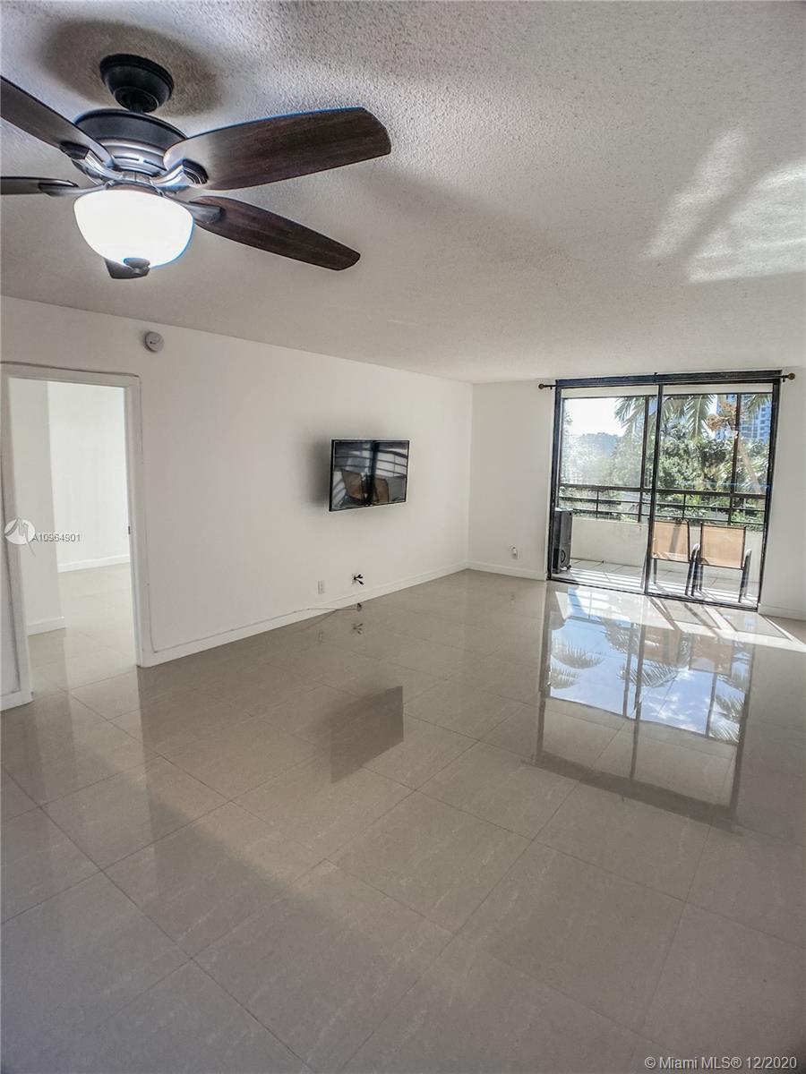 Hallandale Beach, FL 33009,600 Three Islands Blvd #317