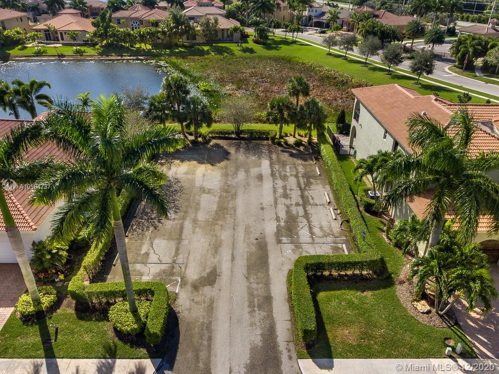 8451 Club Estates Way, Lake Worth, FL 33467