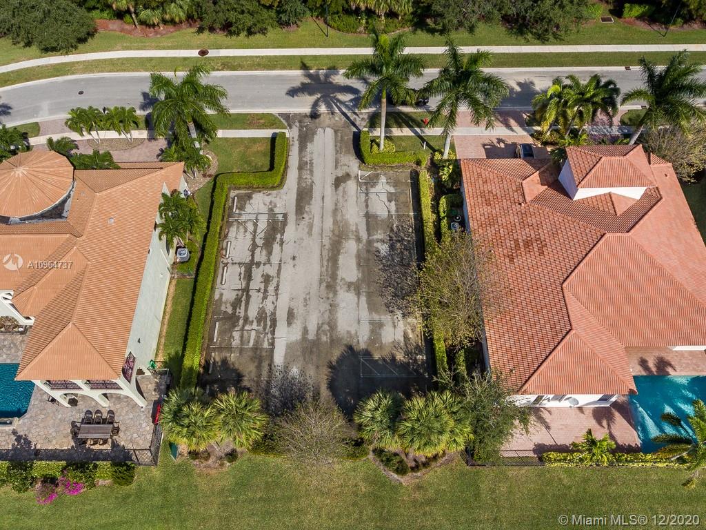 Lake Worth, FL 33467,8451 Club Estates Way