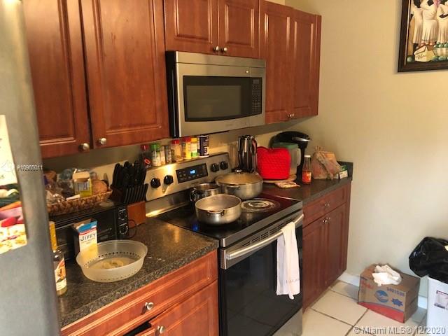 West Palm Beach, FL 33407,1626 16th Way #-