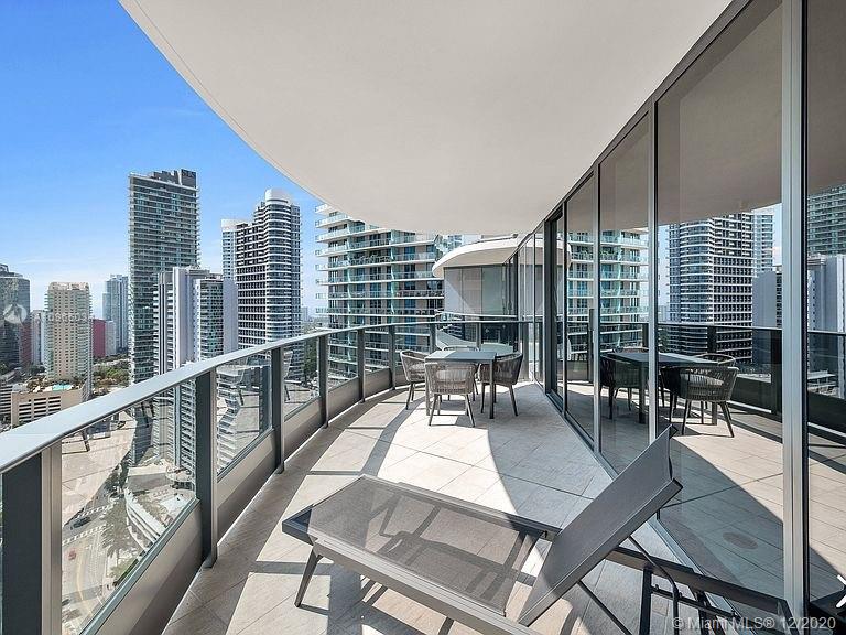 1000 Brickell Plz #2101, Miami, FL 33131