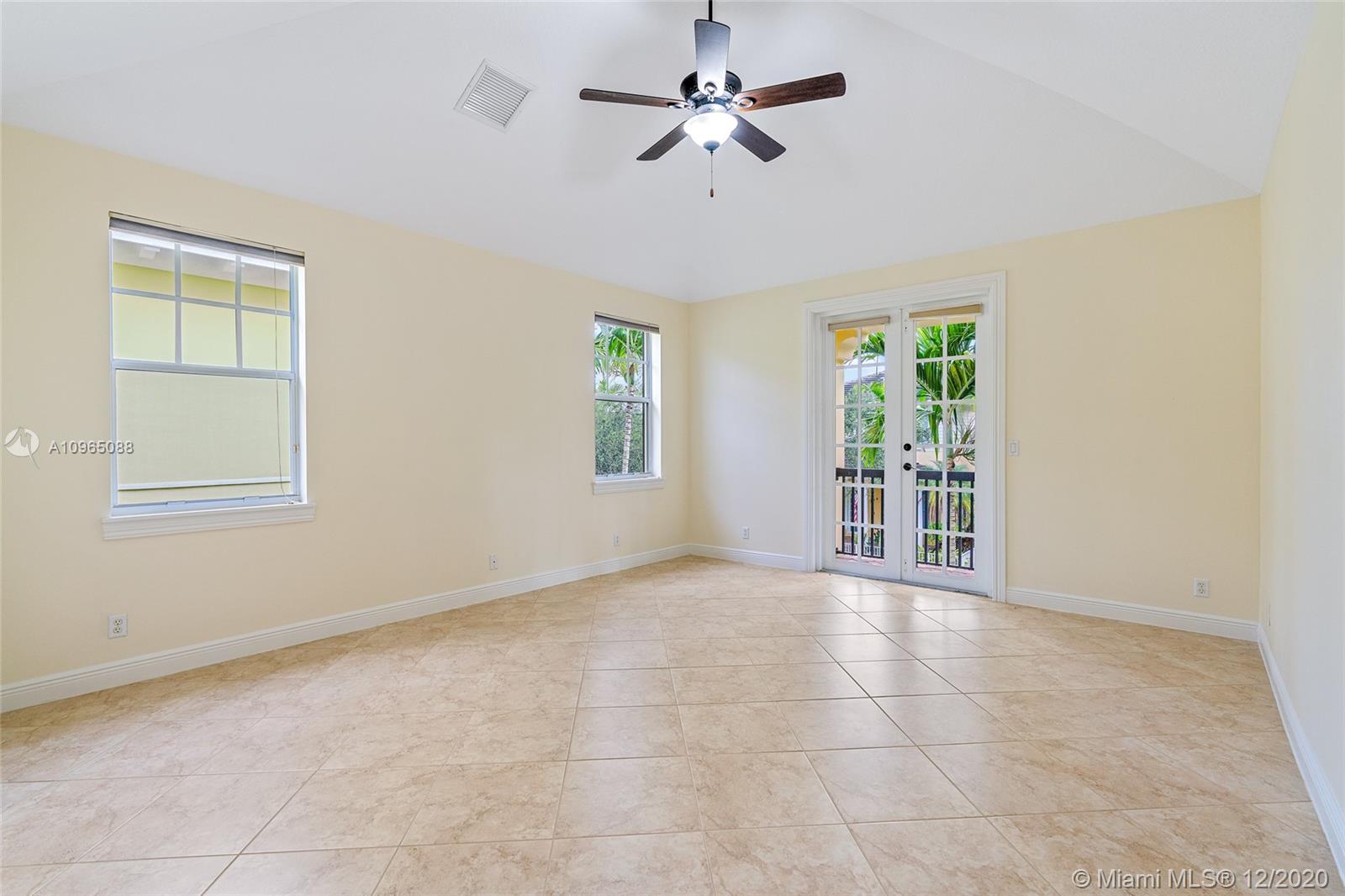 Jupiter, FL 33458,219 W Bay Cedar Cir