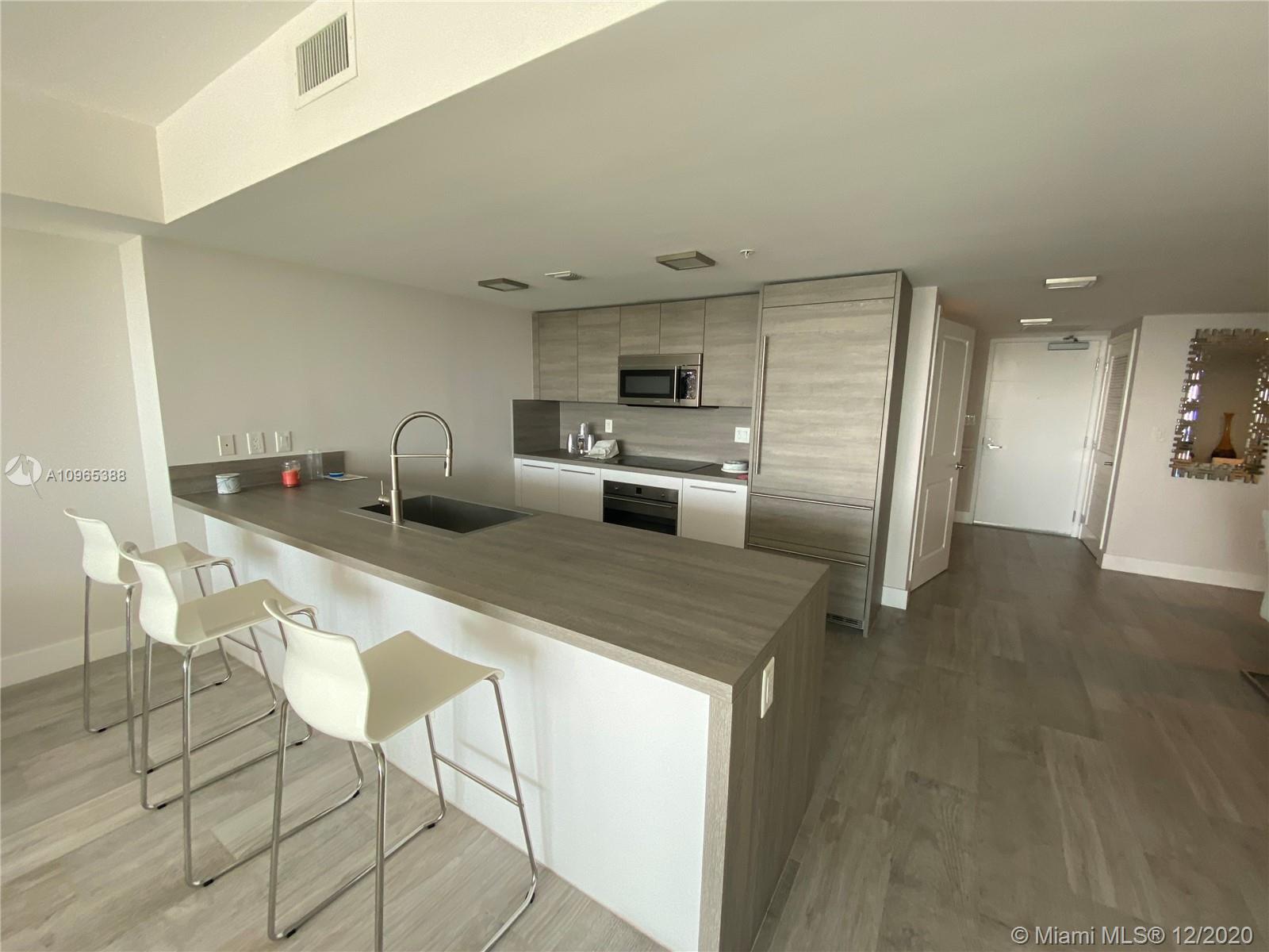 Sunny Isles Beach, FL 33160,400 E Sunny Isles Blvd #1916