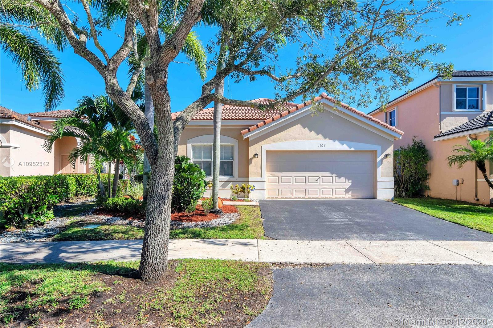 Weston, FL 33327,1107 Tupelo Way