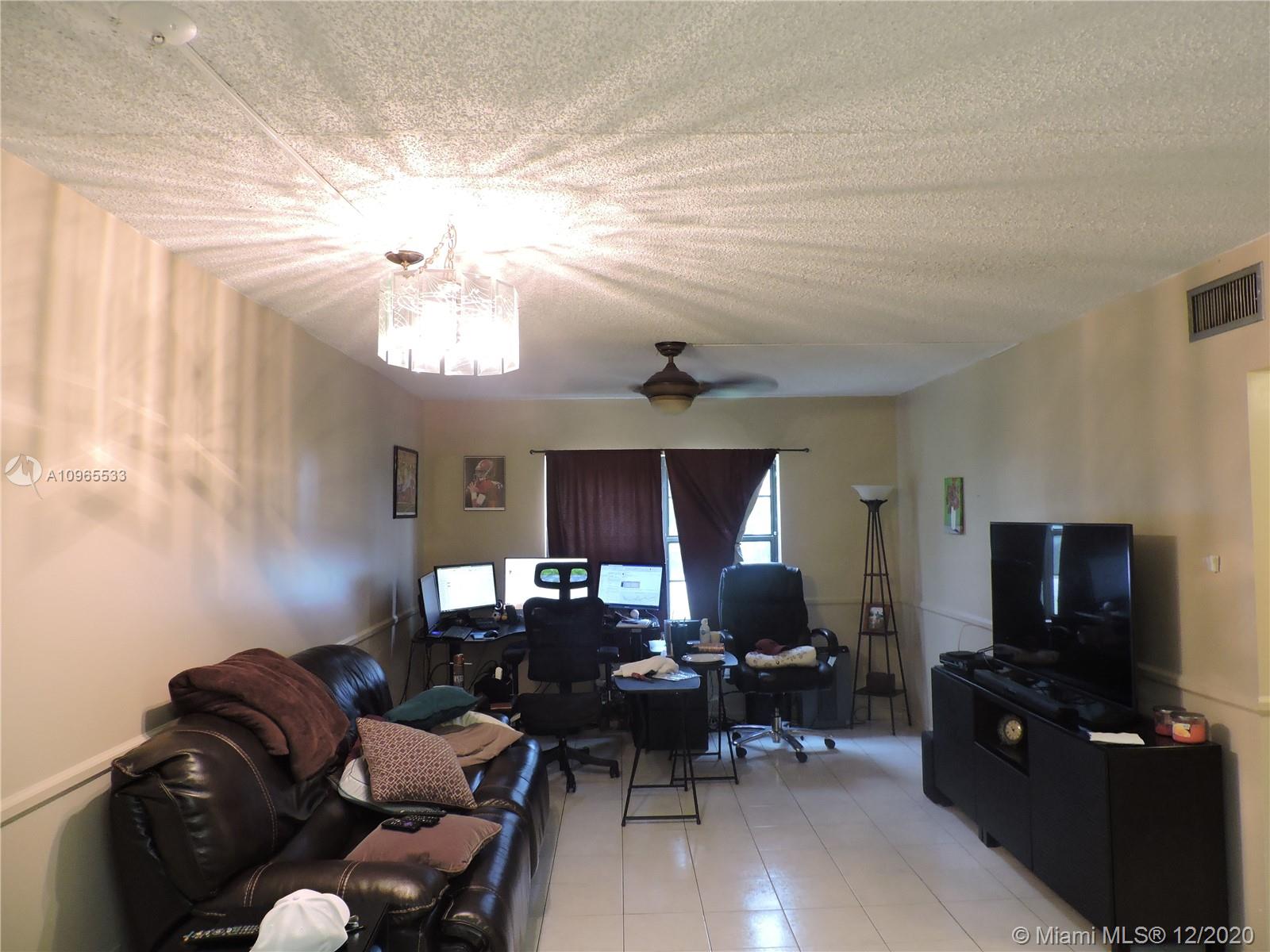 Delray Beach, FL 33444,2323 Linton Ridge Cir #D7