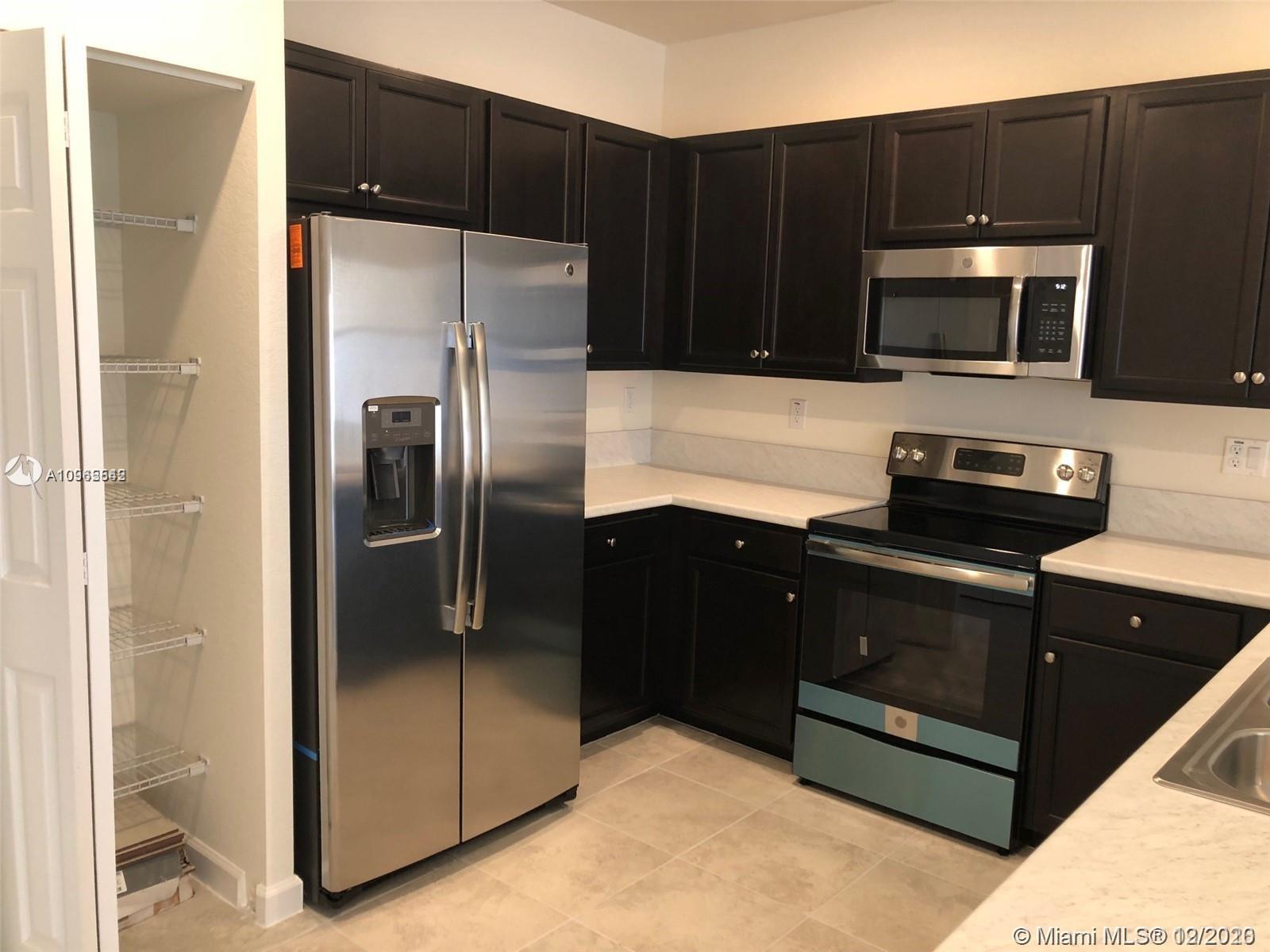 Hialeah, FL 33018,3340 W 105th Ter #3340