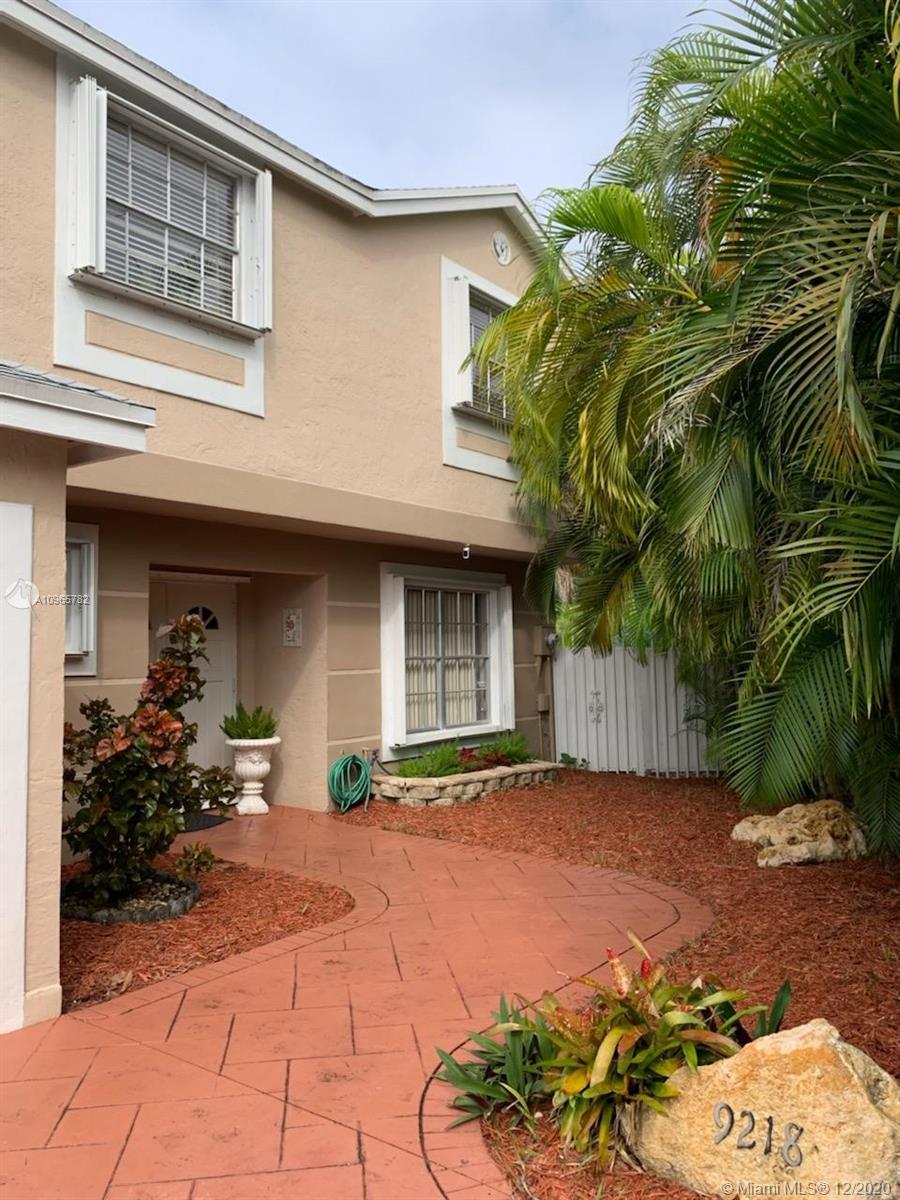 9218 SW 146th Pl, Miami, FL 33186