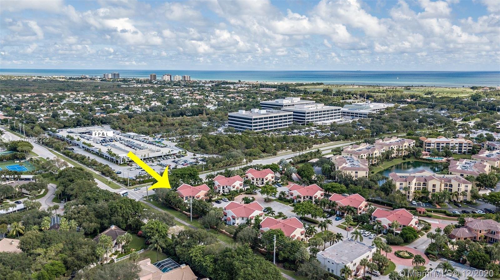 Juno Beach, FL 33408,10 Uno Lago Drive #10