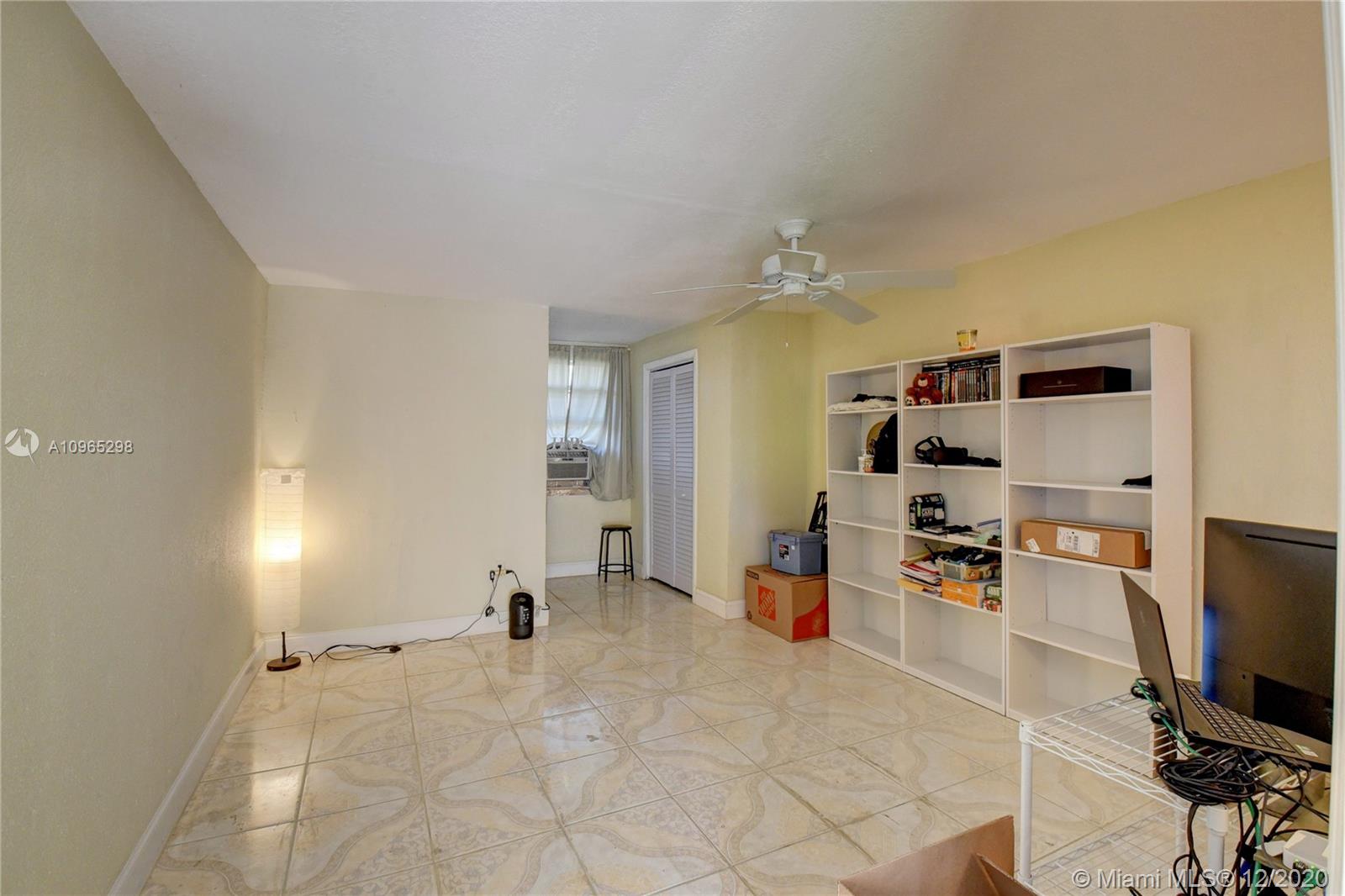 Delray Beach, FL 33445,725 Place Chateau