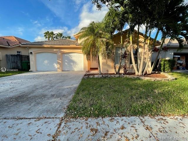 Davie, FL 33325,14321 N Royal Cove Cir