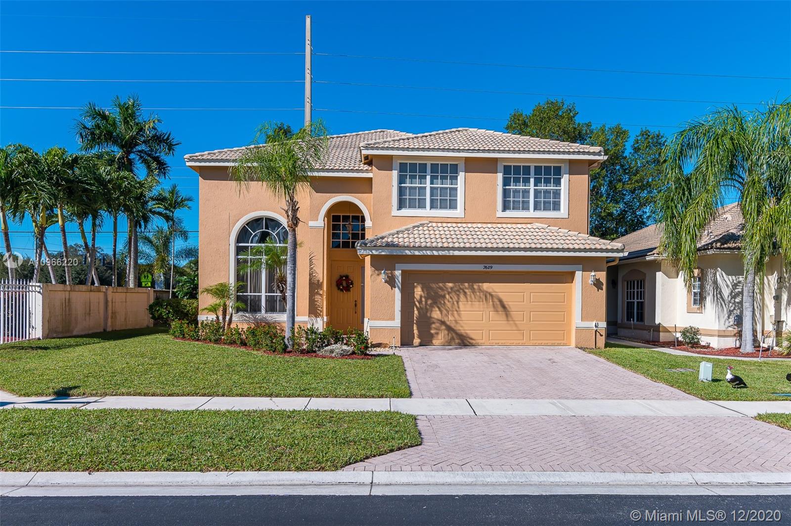 Boynton Beach, FL 33436,7619 Colony Lake Dr