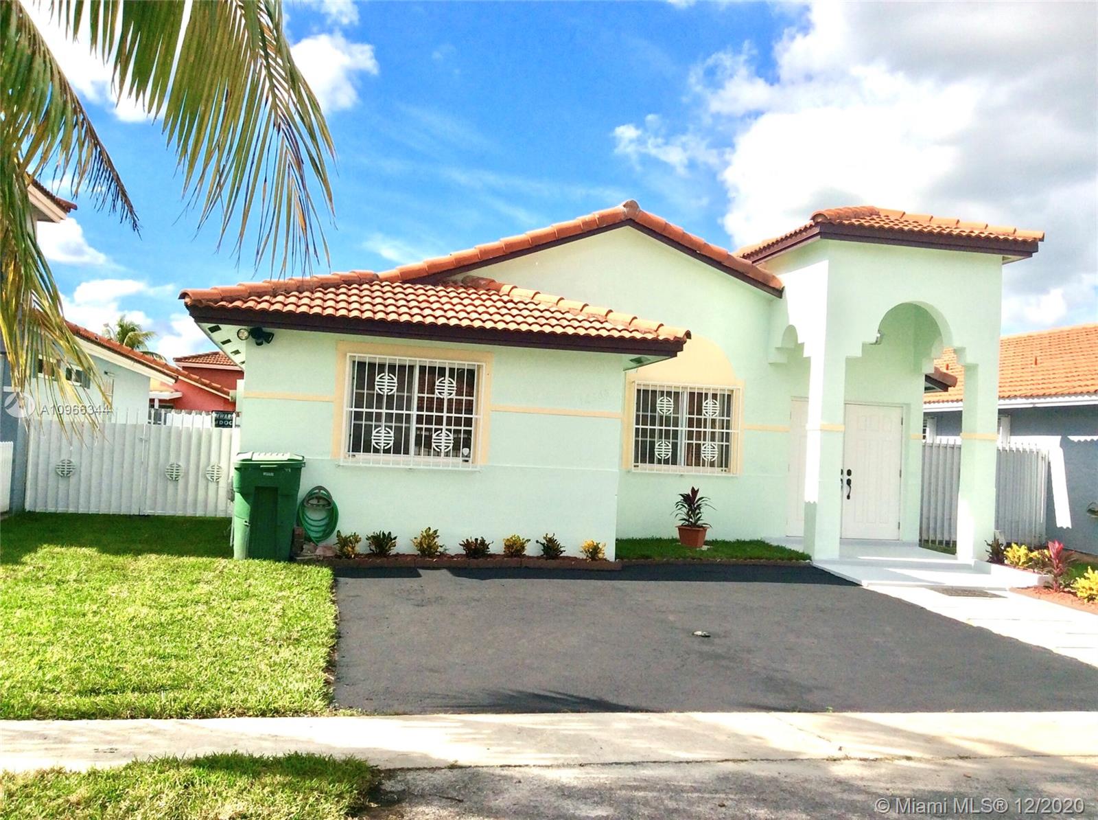 12368 NW 97th Pl, Hialeah Gardens, FL 33018