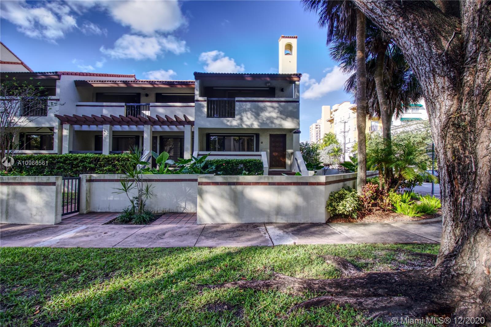 2600 Cardena St #9, Coral Gables, FL 33134