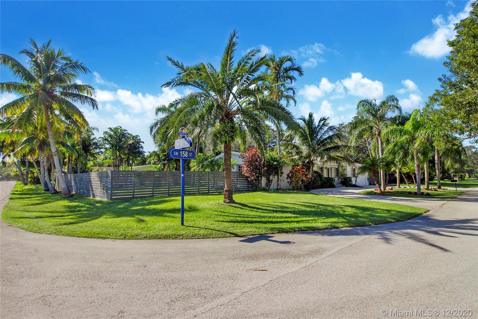 Palmetto Bay, FL 33157,8360 SW 158th St