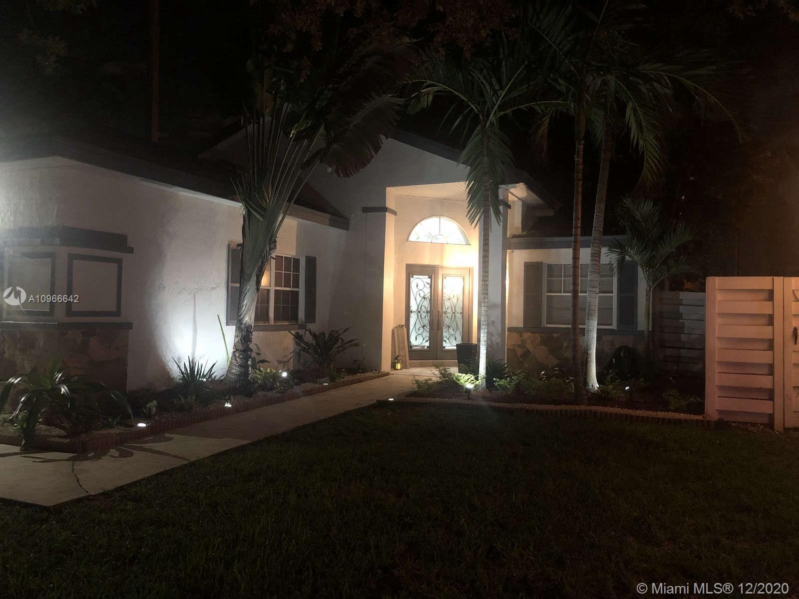 Miami, FL 33186,13882 SW 151st Ln