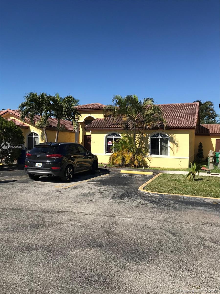 Hialeah, FL 33015,8431 NW 188th Ter #804-8