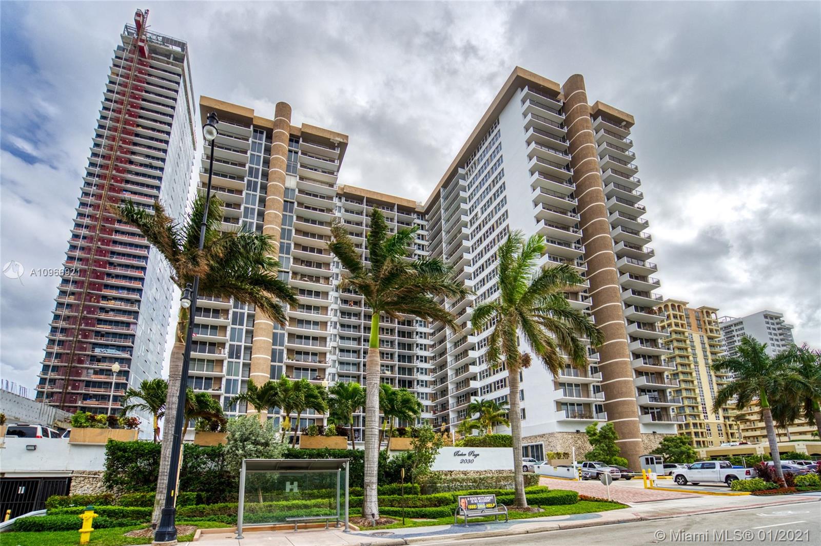 Hallandale Beach, FL 33009,2030 S Ocean Dr #1119