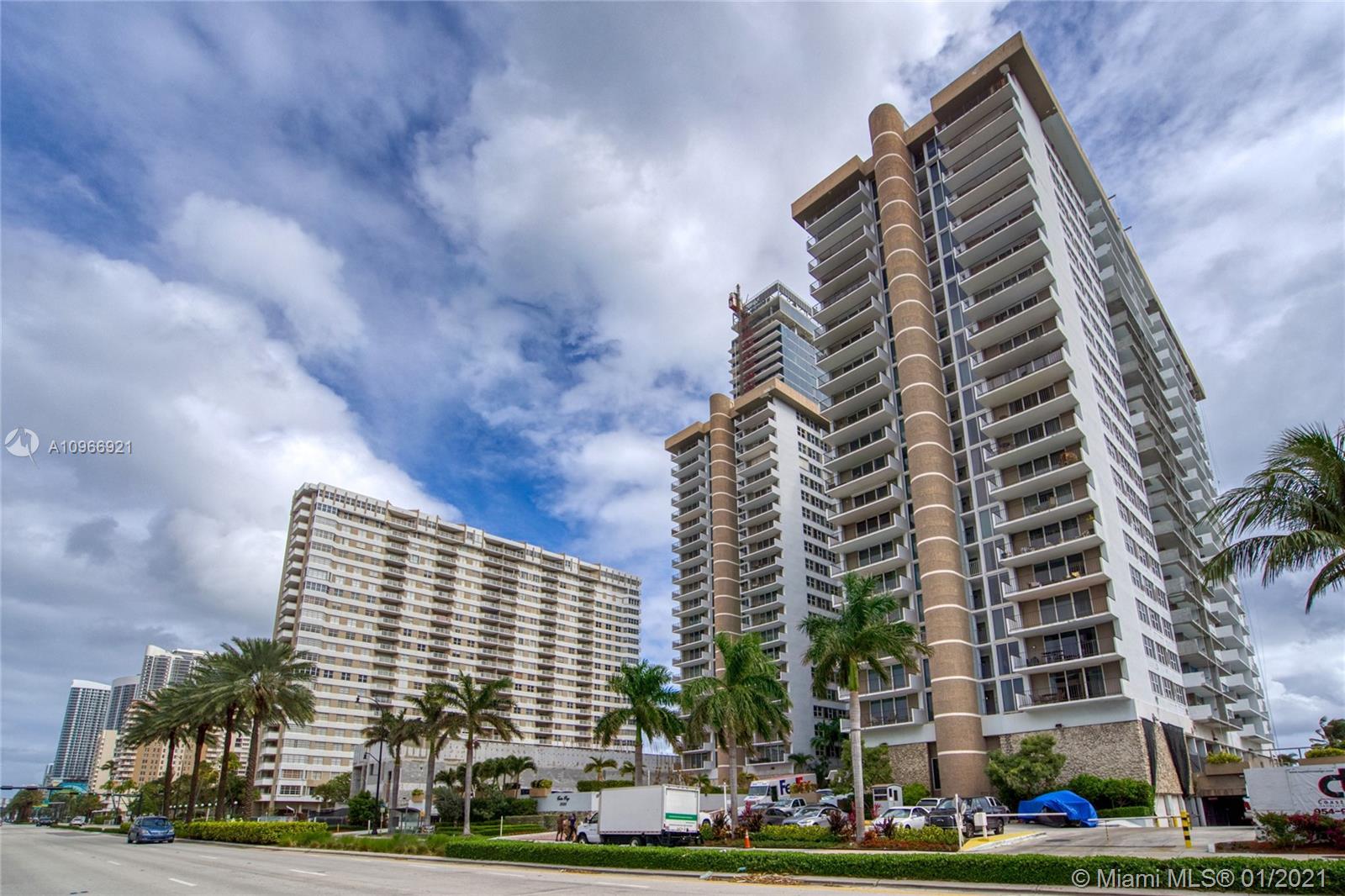 Hallandale Beach, FL 33009,2030 S Ocean Dr #1119