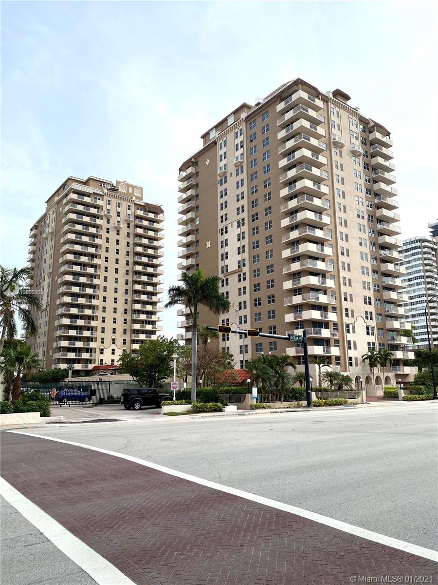 Hallandale Beach, FL 33009,1912 S Ocean Dr #8A