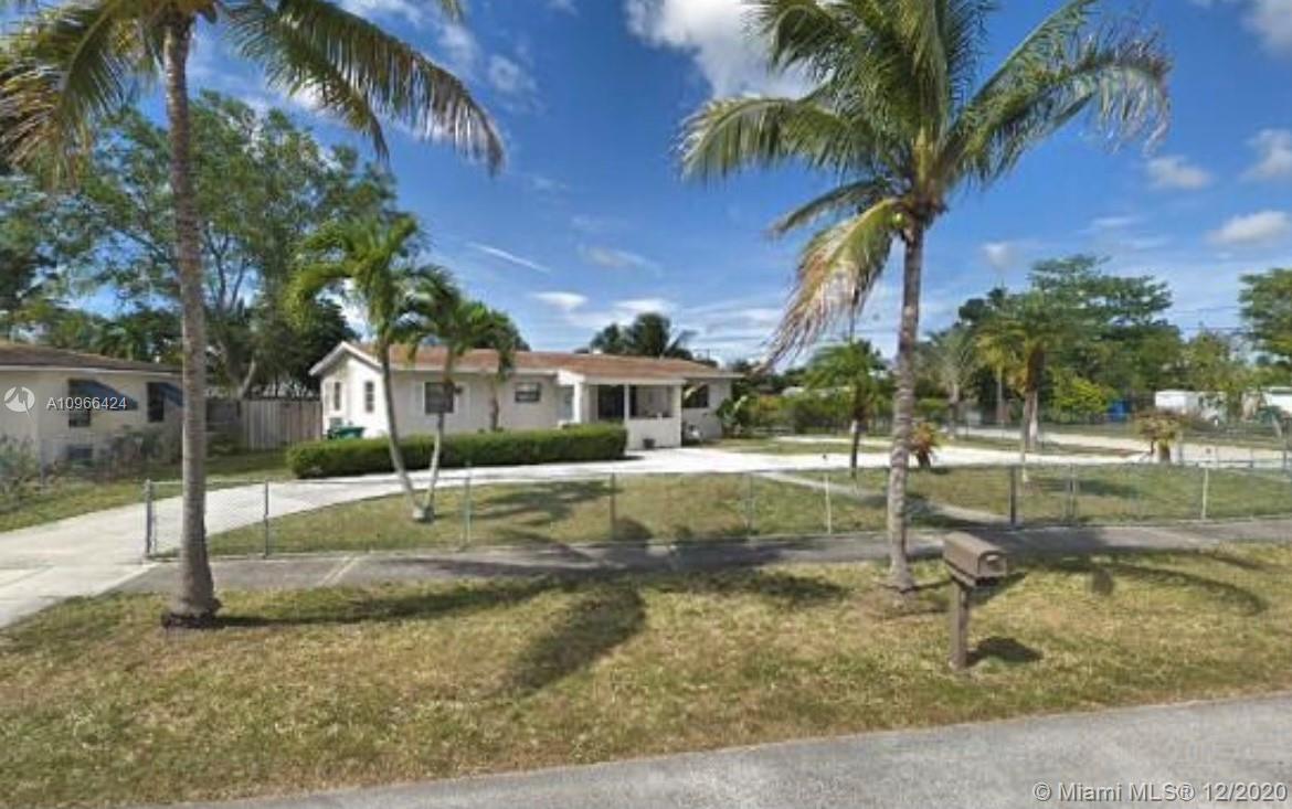 10001 MARTINIQUE DR,  Cutler Bay,  FL 33189