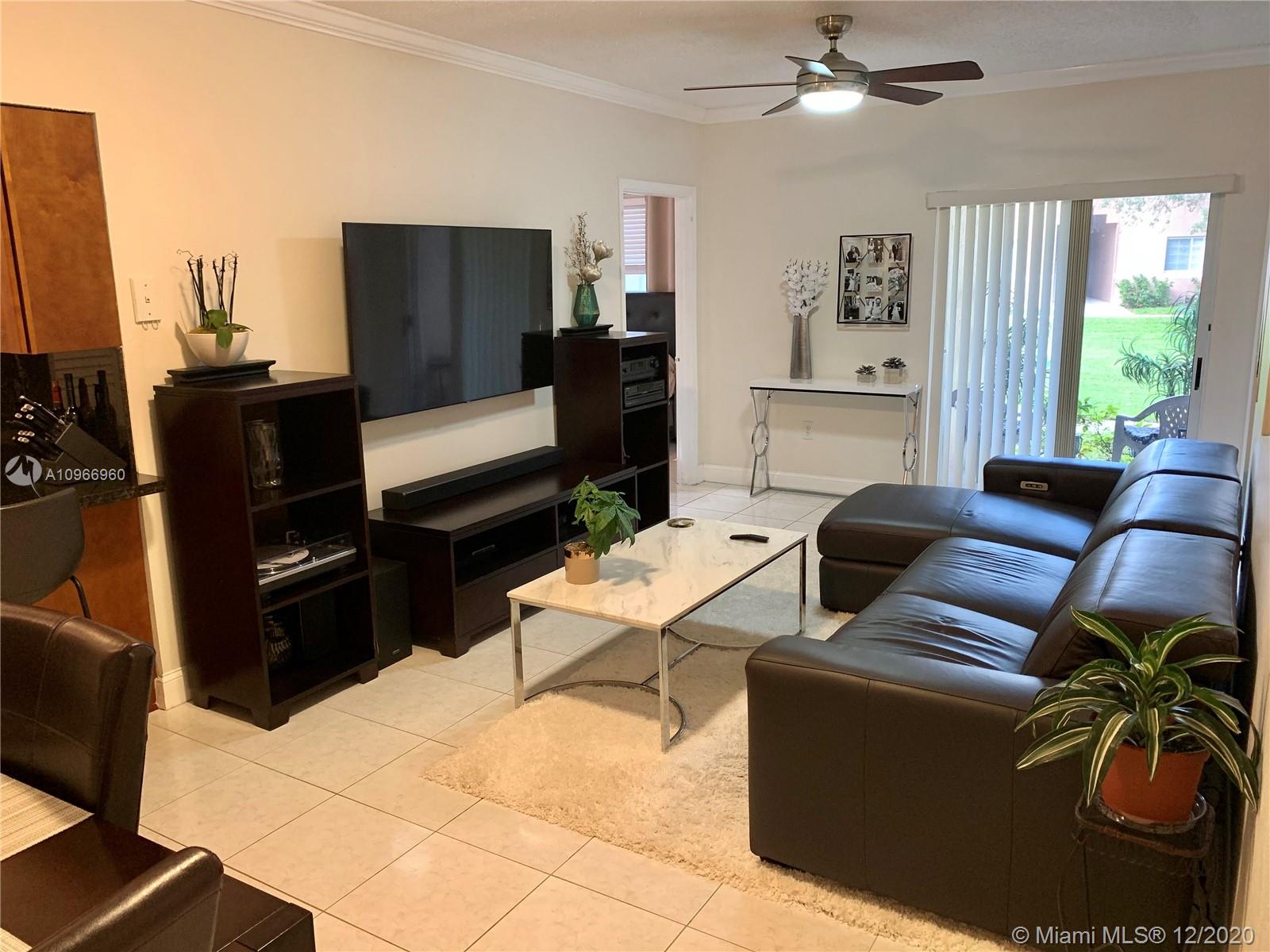 3231 Sabal Palm Mnr #102, Davie, FL 33024