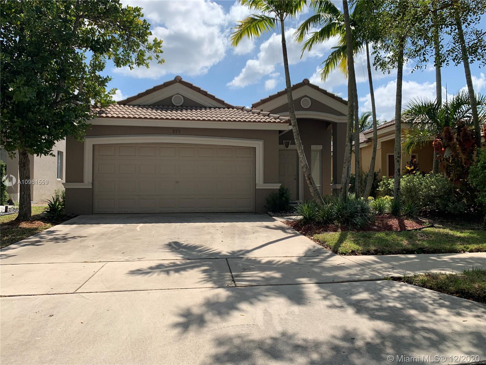 Weston, FL 33327,895 Golden Cane Dr