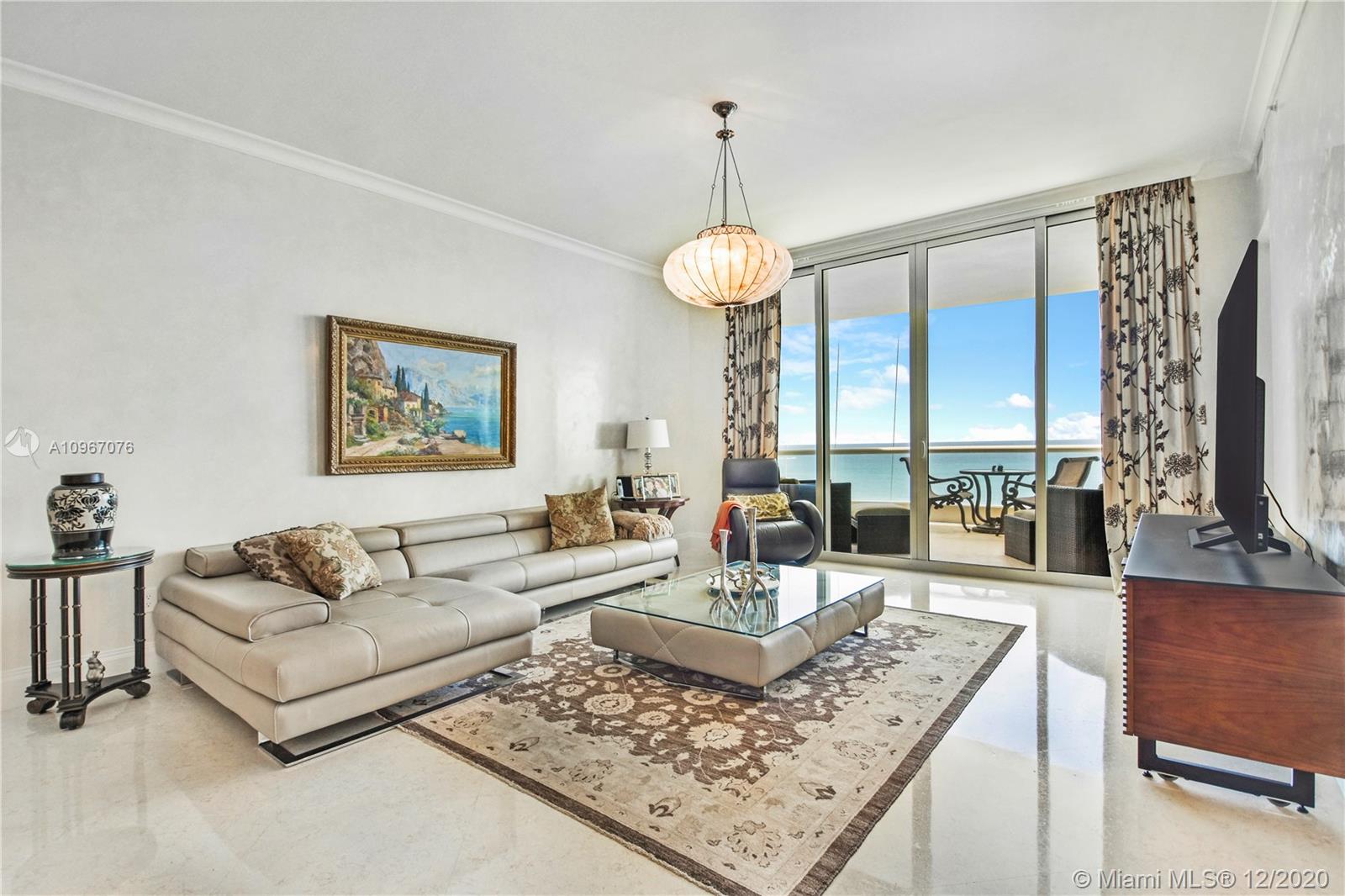 Sunny Isles Beach, FL 33160,16051 COLLINS AV #2302