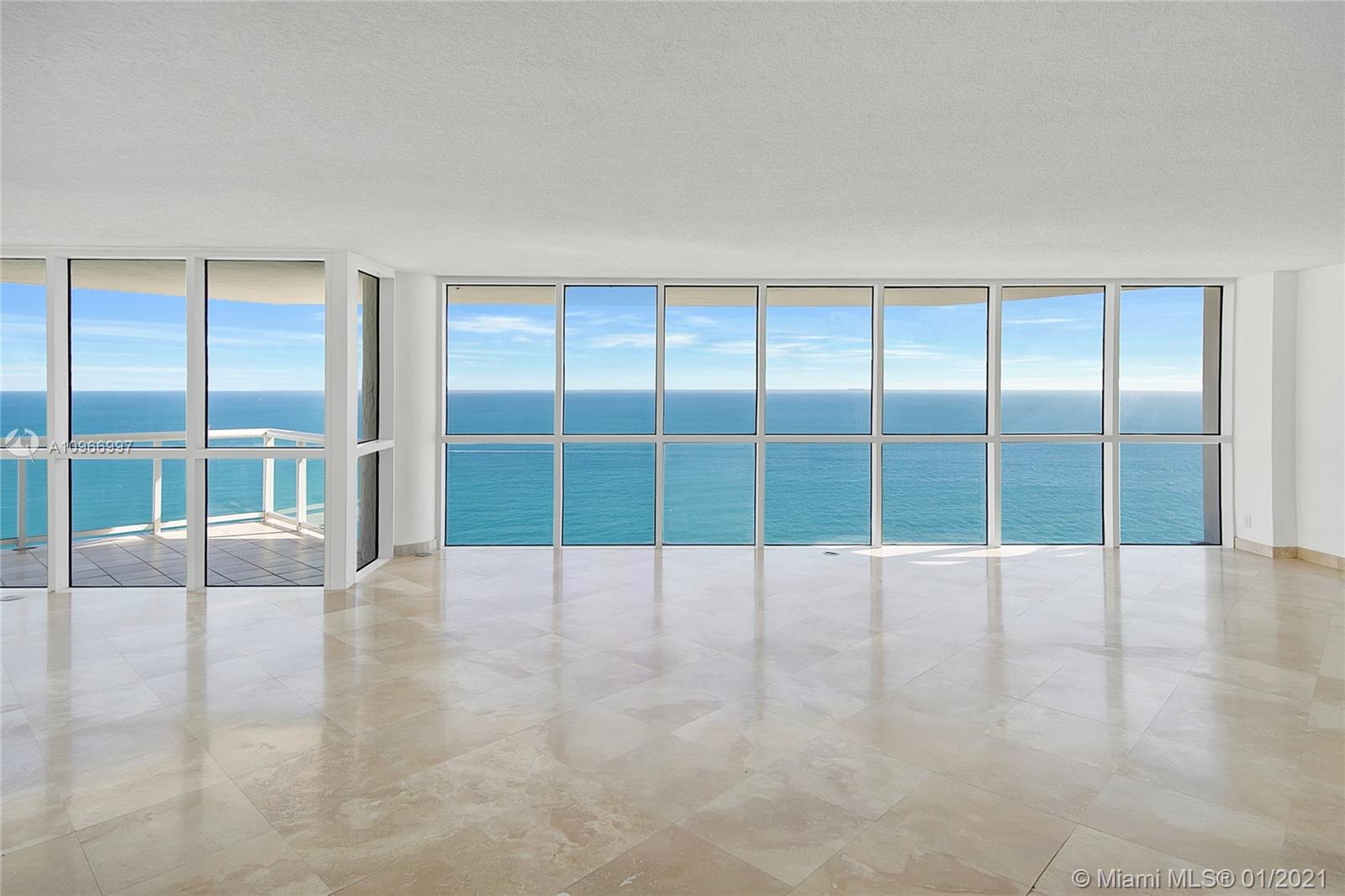 Sunny Isles Beach, FL 33160,16425 Collins Ave #2716