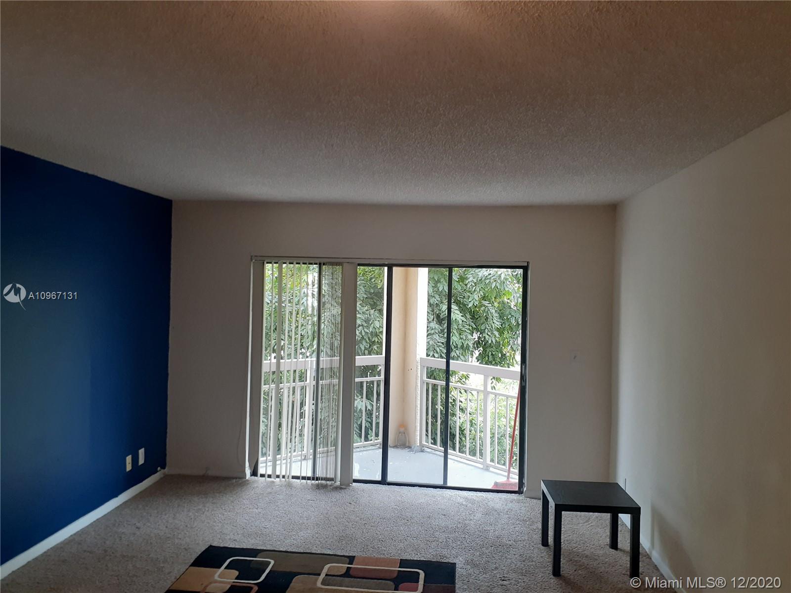 Doral, FL 33166,8290 Lake Dr #411