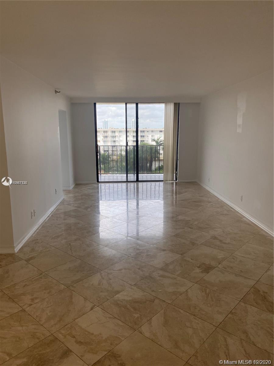 Sunny Isles Beach, FL 33160,290 174th St #602