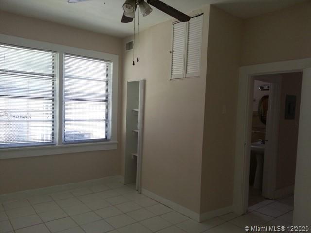 Miami Beach, FL 33141,7149 Bay Dr #1