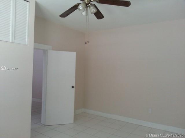 Miami Beach, FL 33141,7149 Bay Dr #1